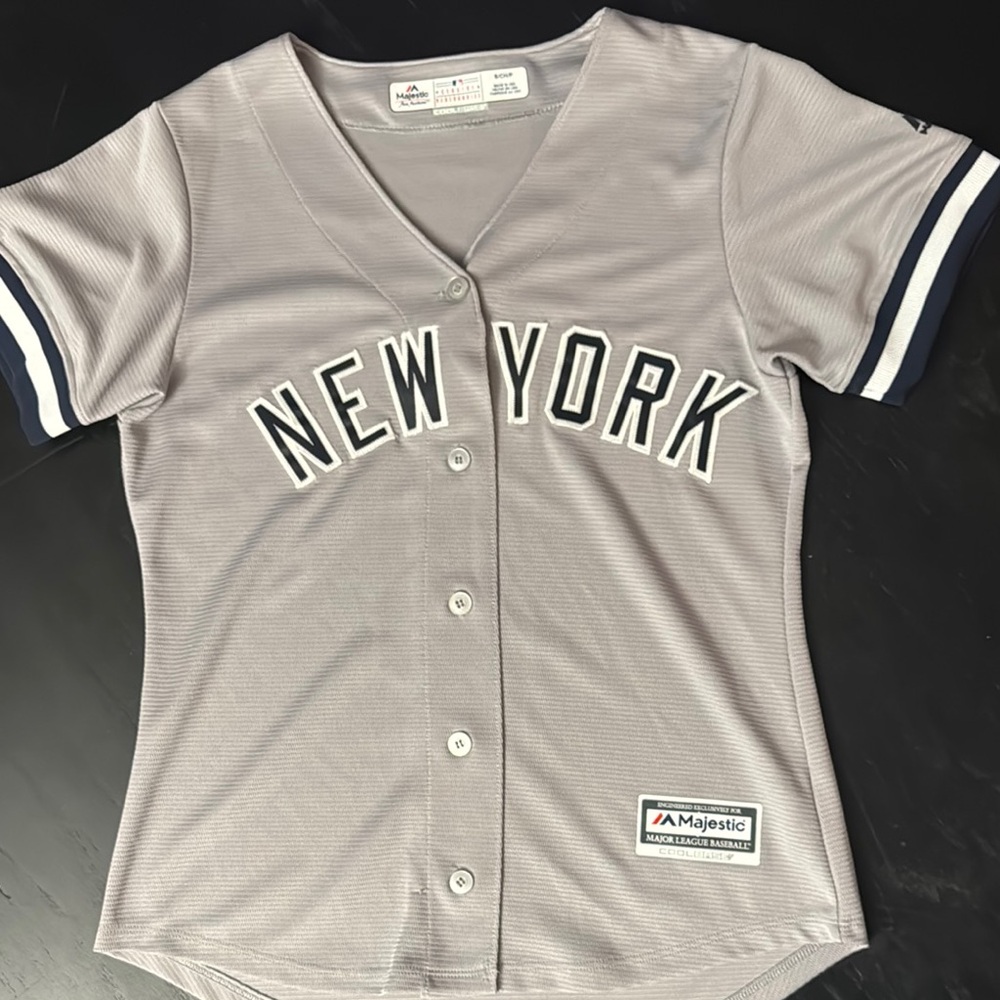 Majestic Gray New York Button-Up Jersey